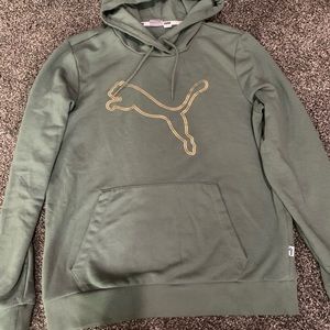 Women’s Puma Sweatshirt